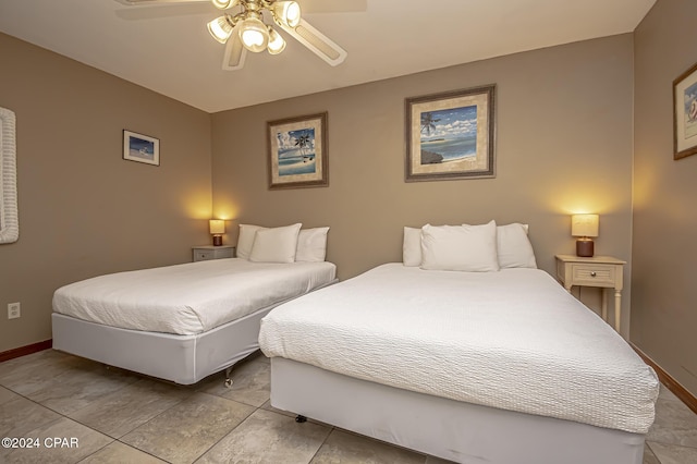 bedroom featuring ceiling fan