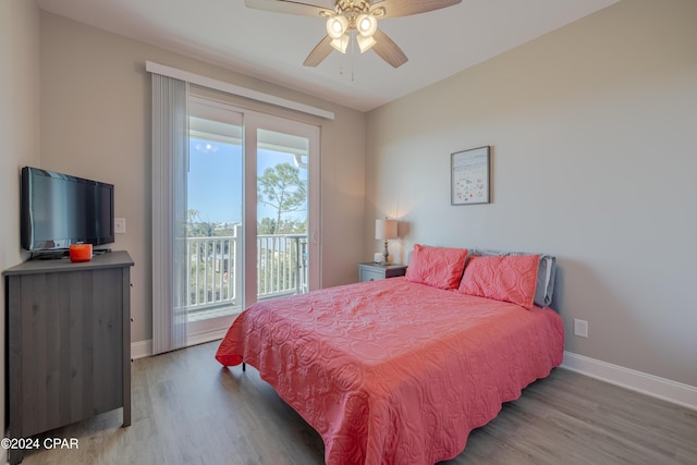 bedroom with light wood-type flooring and ceiling fan