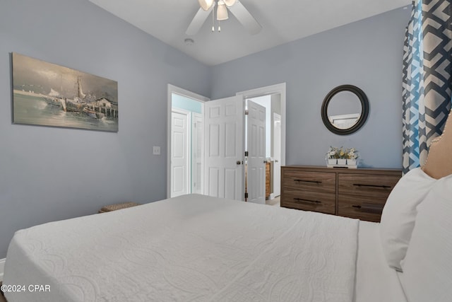 bedroom with ceiling fan