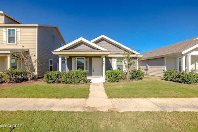 view of front of house with a front yard