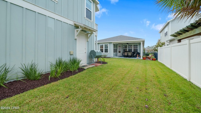 view of yard featuring a patio area