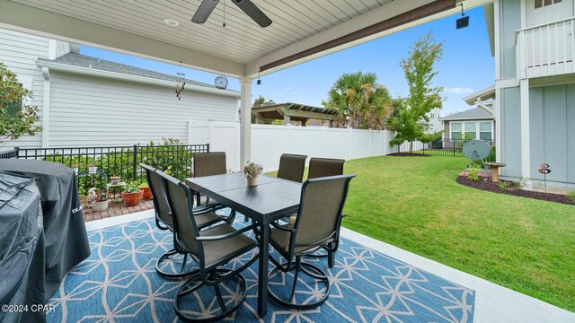 view of patio / terrace with ceiling fan