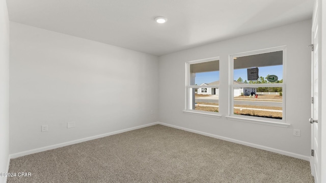 view of carpeted spare room