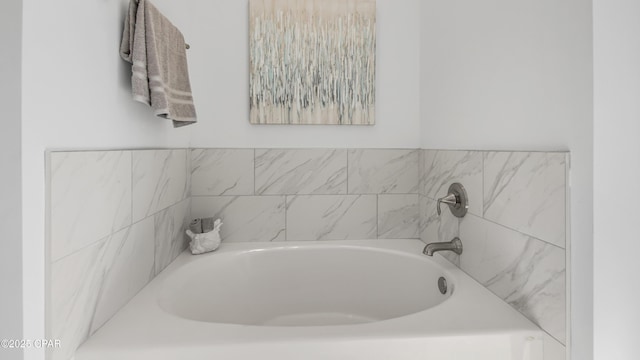 926 Crystal Bayou Blvd, Panama City Beach, FL 32407 - full bathroom featuring a garden tub