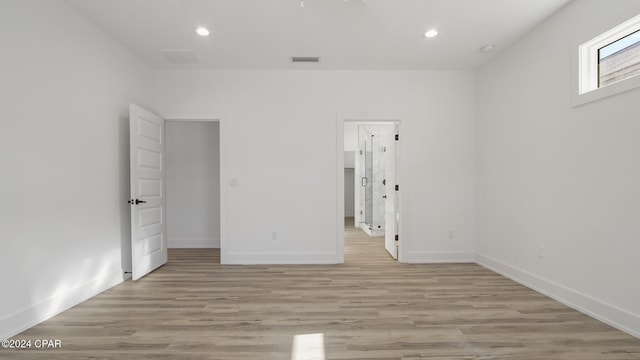 empty room featuring light hardwood / wood-style flooring