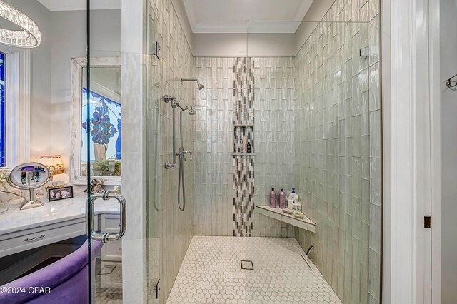 bathroom with toilet, wood-type flooring, ornamental molding, and ceiling fan