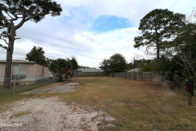 Listing photo 3 for 12604 Erin Lea Ln, Panama City Beach FL 32407