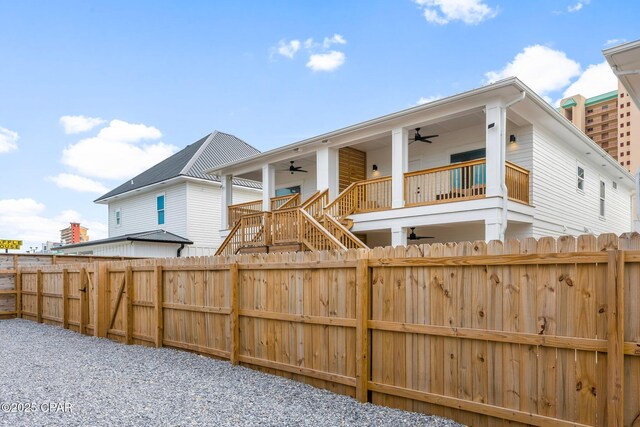 balcony featuring outdoor lounge area