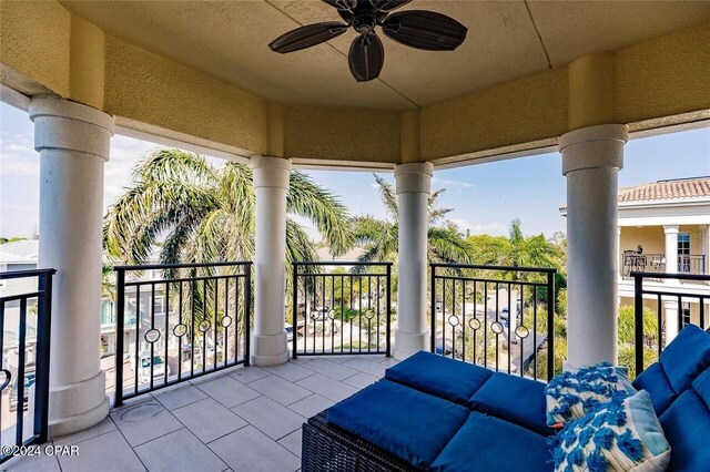 balcony with ceiling fan