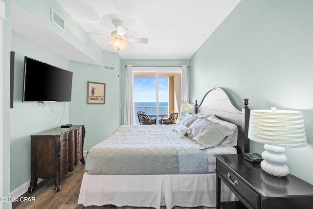 bedroom featuring hardwood / wood-style flooring and ceiling fan