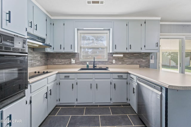 kitchen with dishwasher, a healthy amount of sunlight, oven, and sink