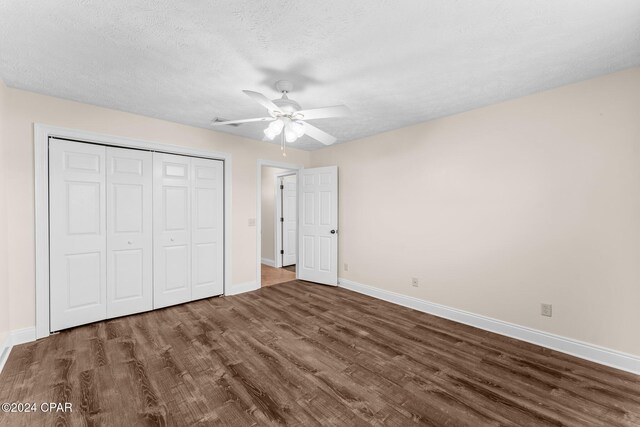 full bathroom with toilet, bathtub / shower combination, vanity, and tile patterned floors