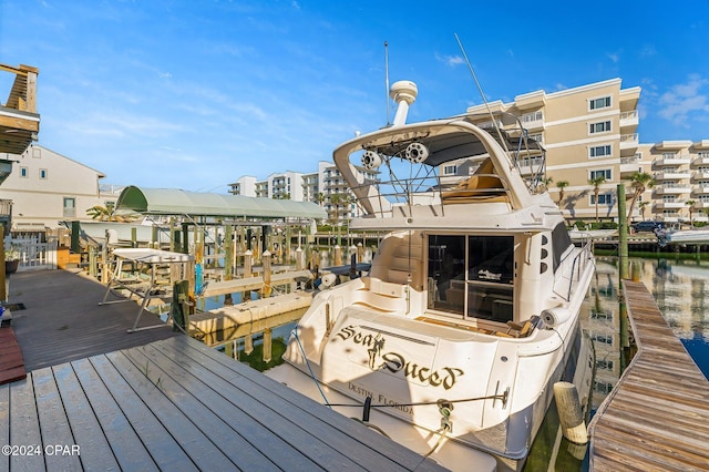 dock area featuring a water view