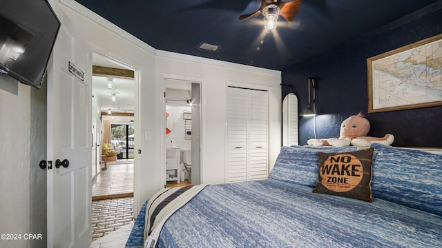 bedroom with ceiling fan