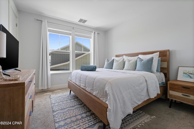 bedroom featuring carpet flooring