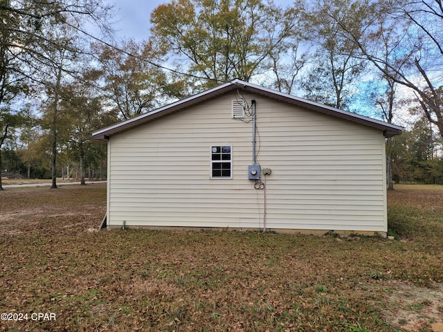 view of home's exterior