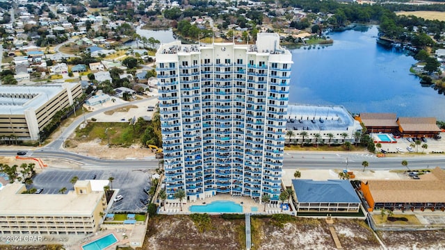 bird's eye view with a water view