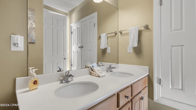 bathroom with vanity