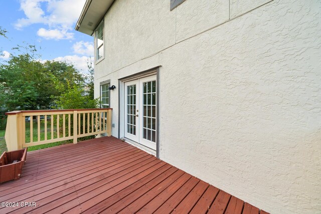 unfurnished room with light hardwood / wood-style floors and ceiling fan