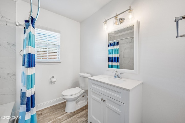 full bathroom with shower / bathtub combination with curtain, wood-type flooring, toilet, vanity, and ornamental molding