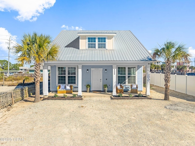 view of front of property with covered porch