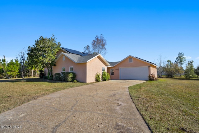 view of front of house with a front lawn