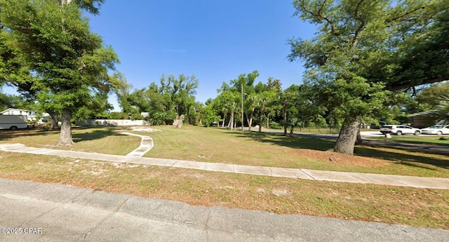 Listing photo 2 for 504A Massalina Dr, Panama City FL 32401