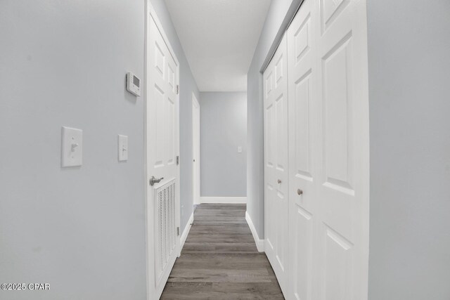 unfurnished bedroom featuring ceiling fan and light hardwood / wood-style flooring