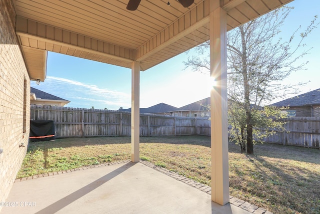 view of yard with a patio