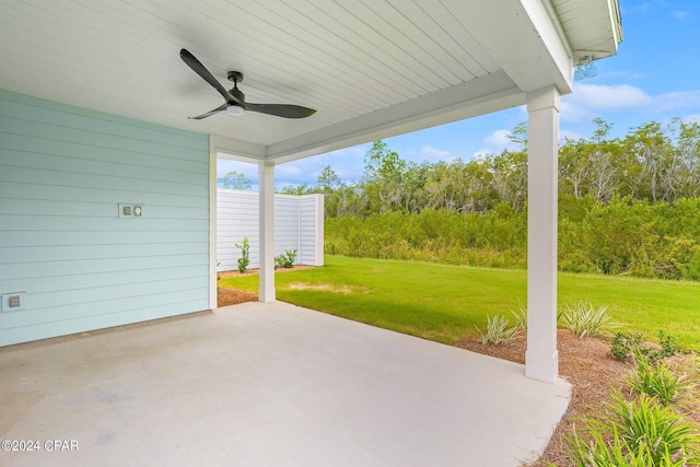 view of patio featuring ceiling fan