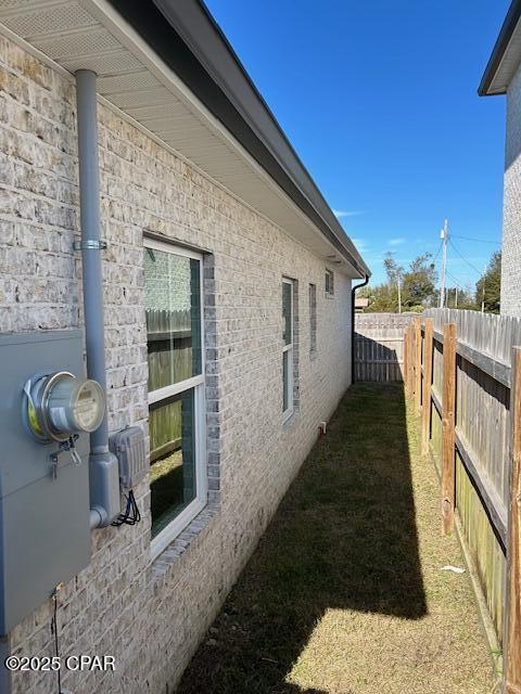 view of home's exterior