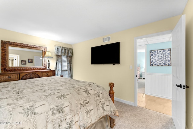 bedroom featuring carpet floors