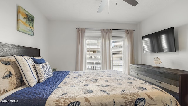 bedroom featuring ceiling fan