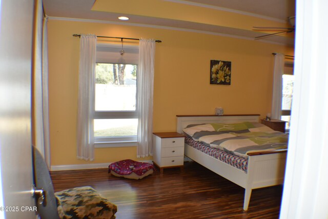 clothes washing area featuring cabinets and independent washer and dryer