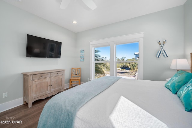 bedroom featuring dark wood-style floors, recessed lighting, a ceiling fan, and baseboards