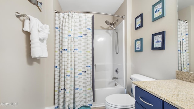 full bathroom with toilet, vanity, and shower / bath combo