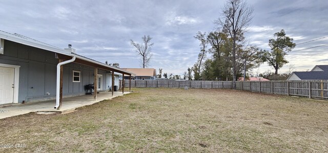 view of yard with a patio area