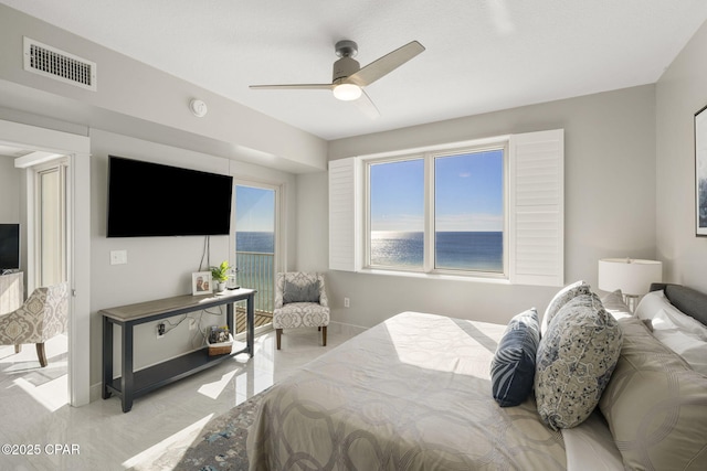 bedroom featuring ceiling fan