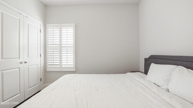 bedroom featuring a closet