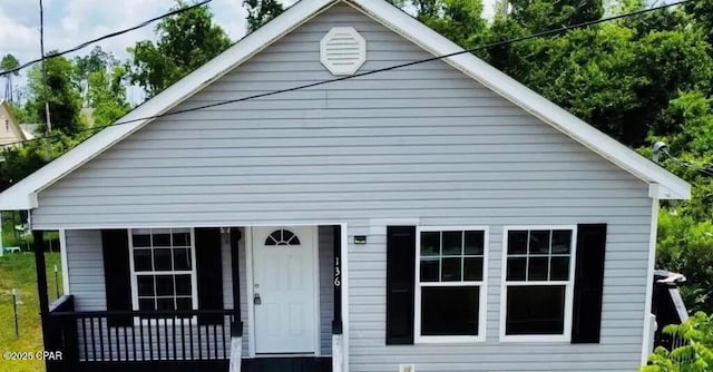 bungalow-style home with covered porch