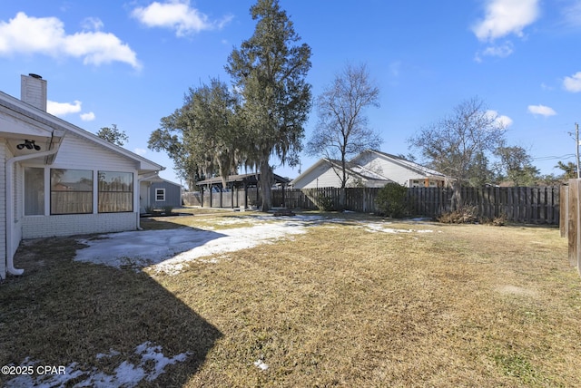 view of yard featuring a patio area