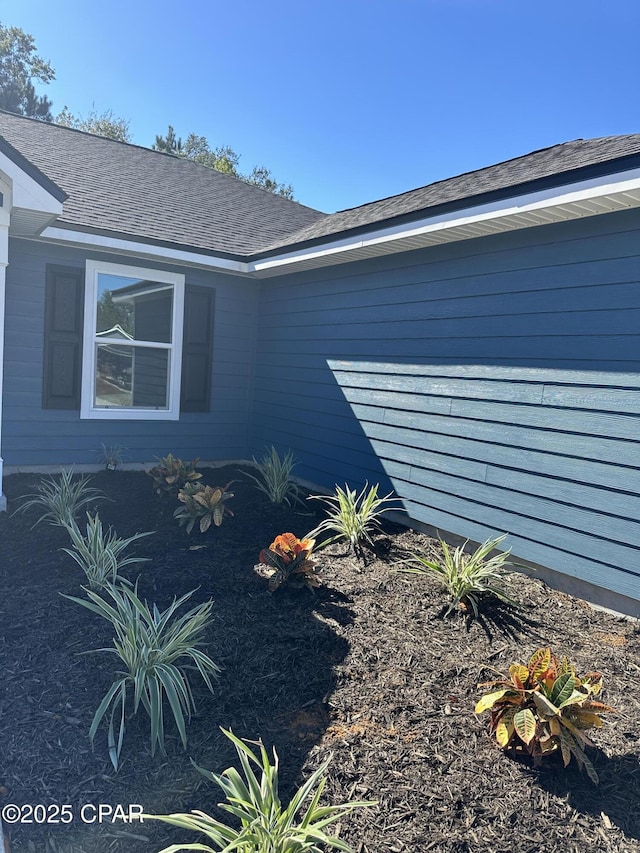 0000 Green Meadows Trl Lot 11, Marianna, FL 32446 - view of side of property with roof with shingles