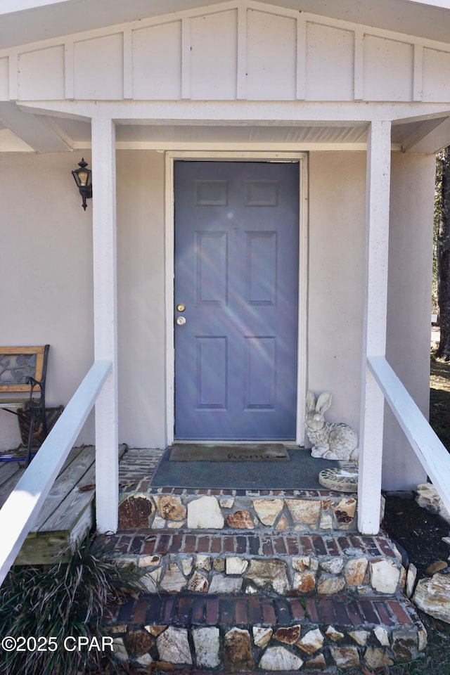 view of doorway to property