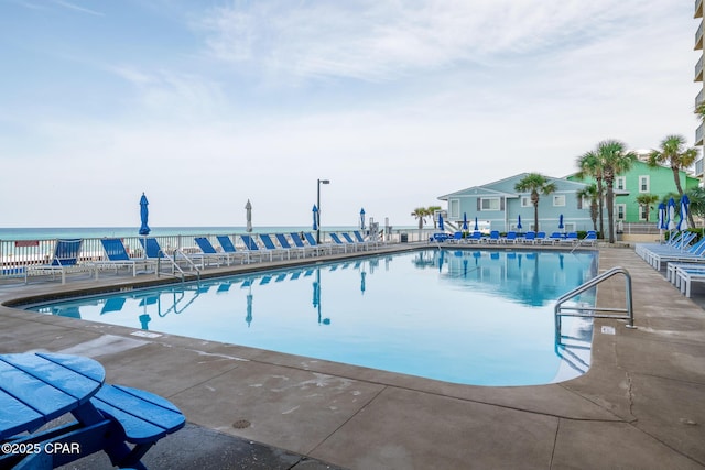 5801 Thomas Dr Unit 601, Panama City Beach, FL 32408 - view of community pool