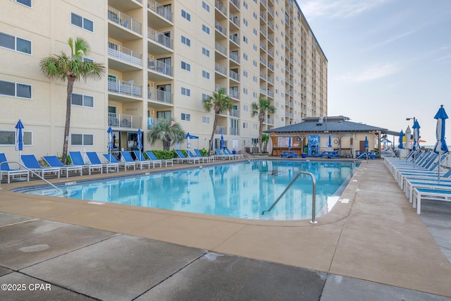 5801 Thomas Dr Unit 601, Panama City Beach, FL 32408 - view of community pool