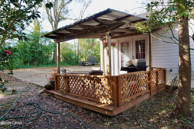 deck with area for grilling