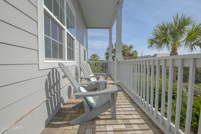 balcony with a porch