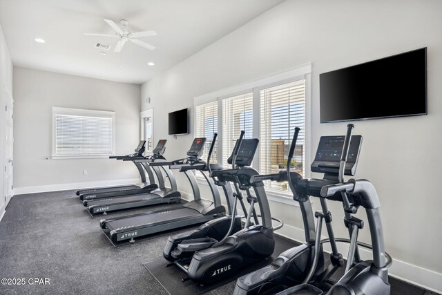 exercise room featuring recessed lighting, visible vents, and baseboards