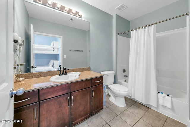 full bath featuring visible vents, toilet, shower / bath combo, ensuite bathroom, and tile patterned flooring