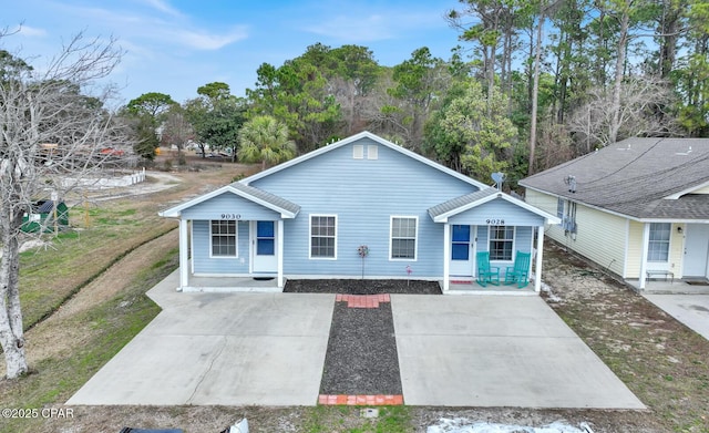 view of front of home featuring covered porch